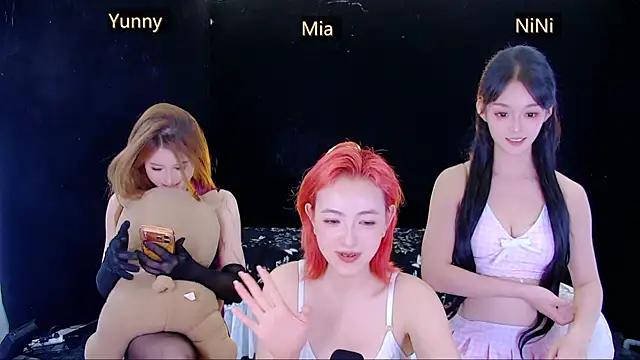 MiNi-U live