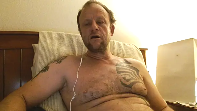 Yournaughty live