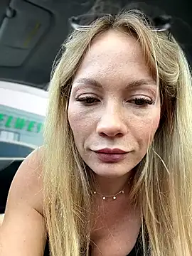 LavenderHot live