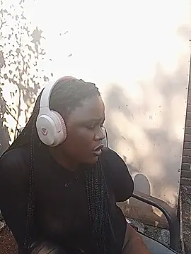 BlondieBitch live