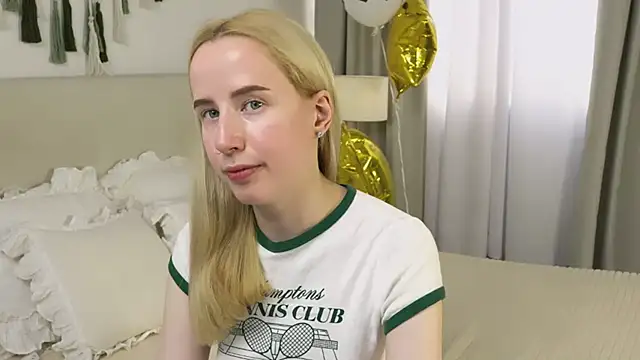 Cassie_Kelman live