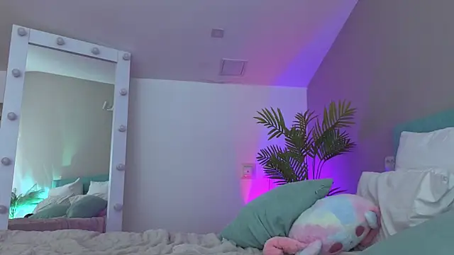 L1ittle_kitty_ live