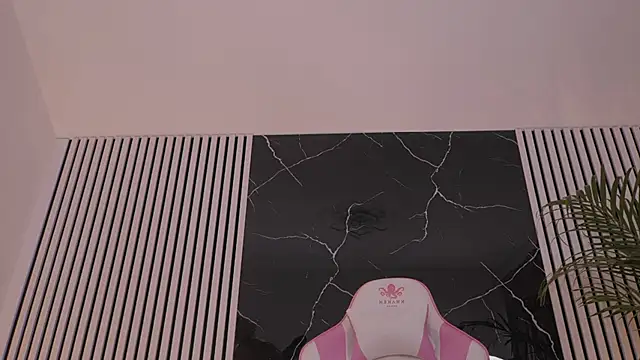 Ava-Diamond live