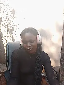BlondieBitch live