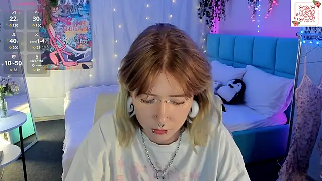 Elira_Vane live