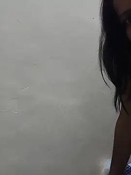 Shanaya_001 live