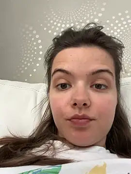 AGirlFromNarnia live