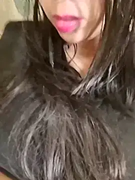 Romantic_riya_06 live