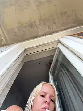 LikaCat live