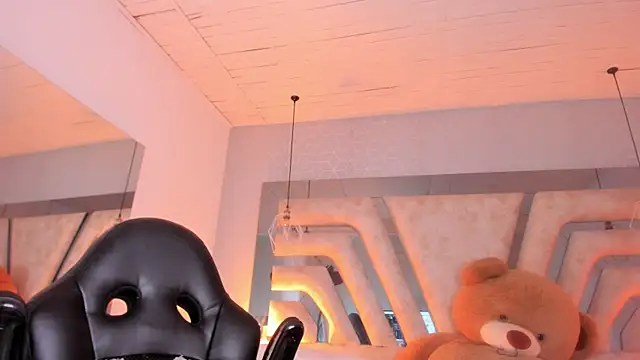 AngelineHeet live