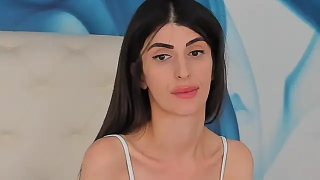 SkinnyDolly live