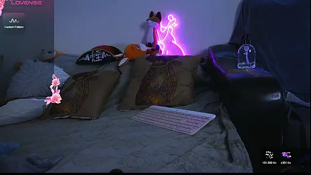 DaddysLittleSlutfox live