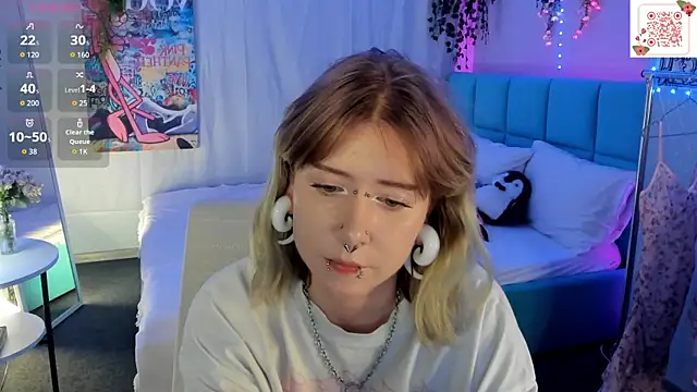 Elira_Vane live