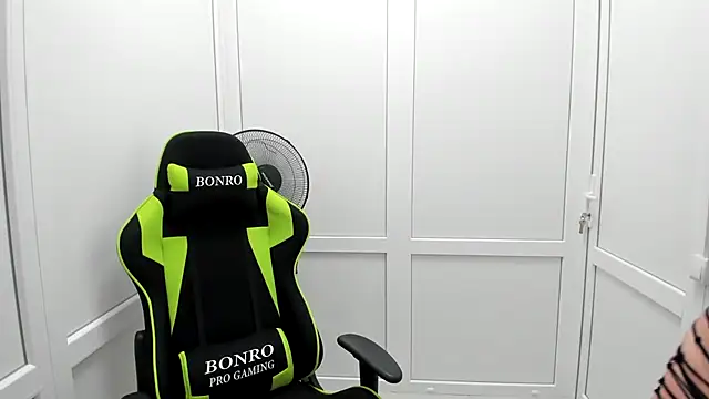 MiaSummerr_ live