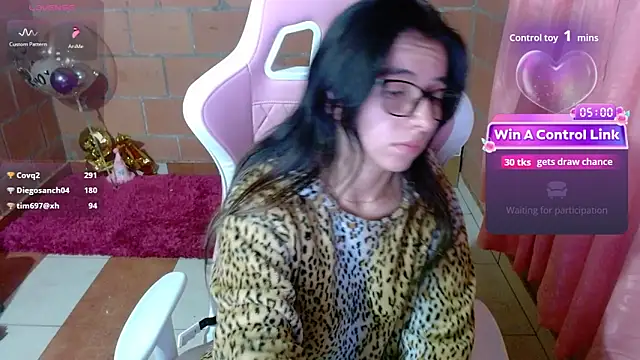 Maggie_Fox3 live
