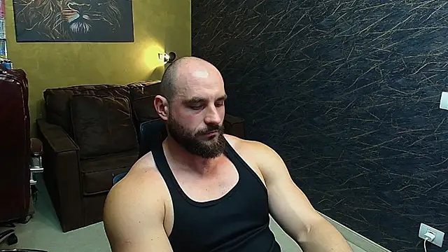AdamJamesonn live