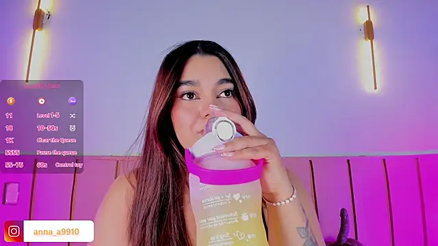 Anny_arango1 live