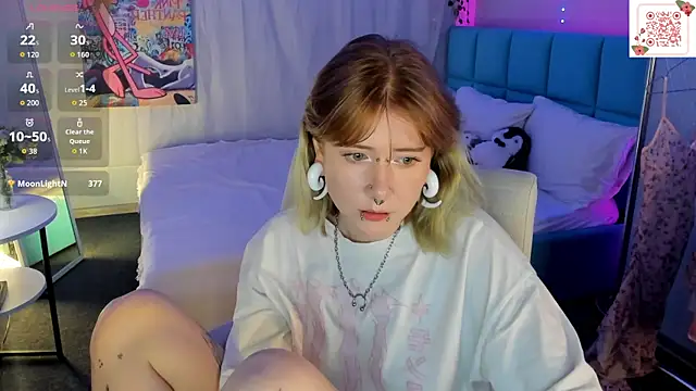 Elira_Vane live