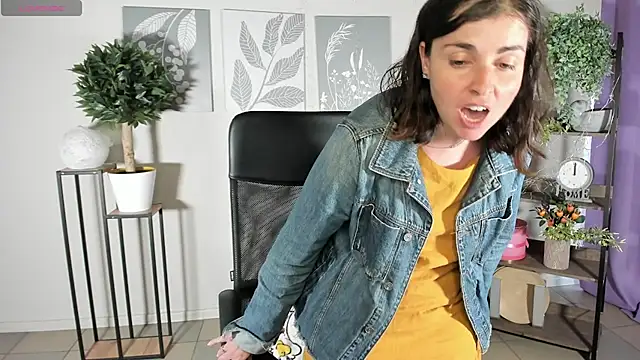 MartaEdams live