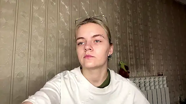 KimWarner live