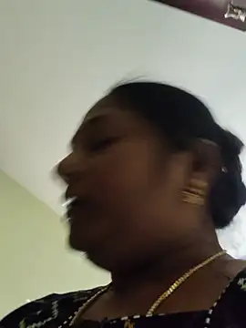 yamini1431 live