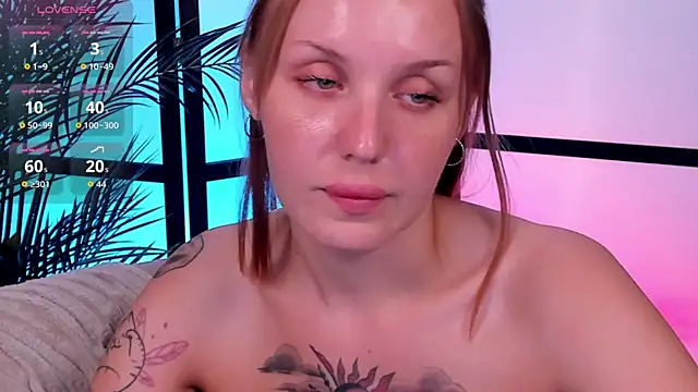 LianaFord live
