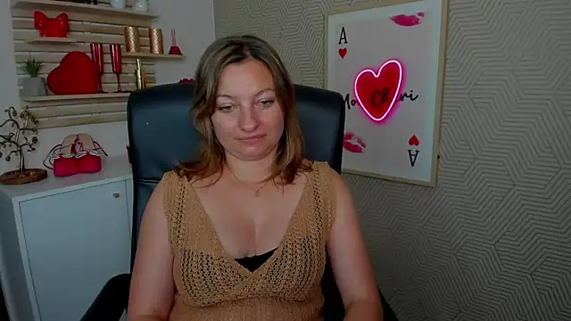 angelaSamt live