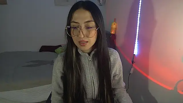 Frida_nymph live