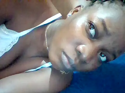 zainaxxxxx live