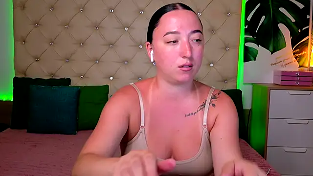 AVA_MAXIMUS live