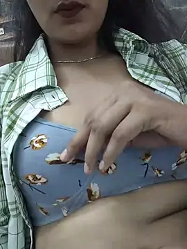 Ritika_jha01 live