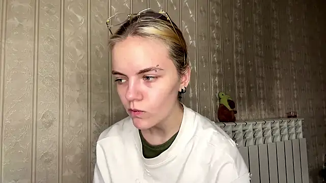 KimWarner live