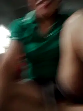 Moon_squirtt live