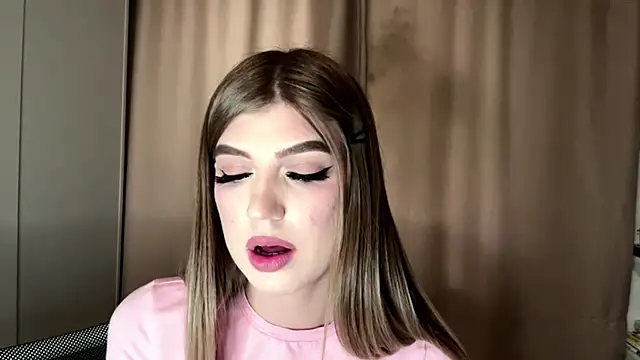 TaisiaBrunch live
