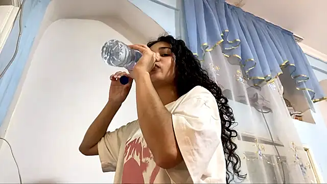 RitaPerry live