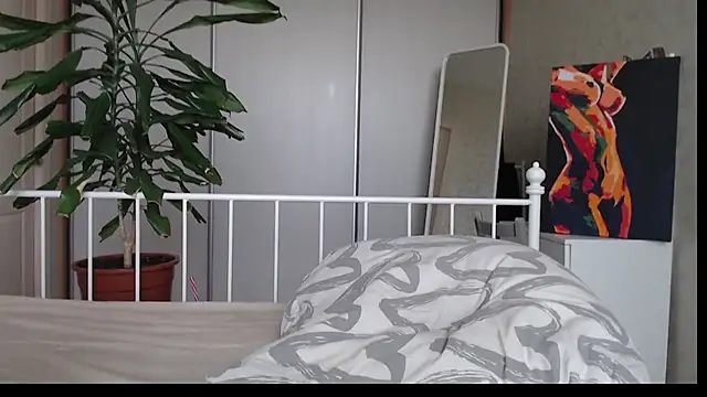 ShyEvaa live