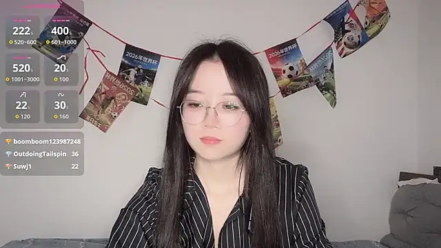 77-Vicky live