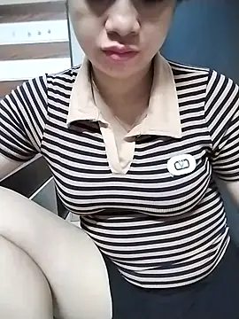 Mie_rose live