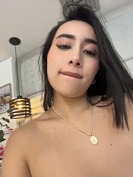 IvonneOwen live