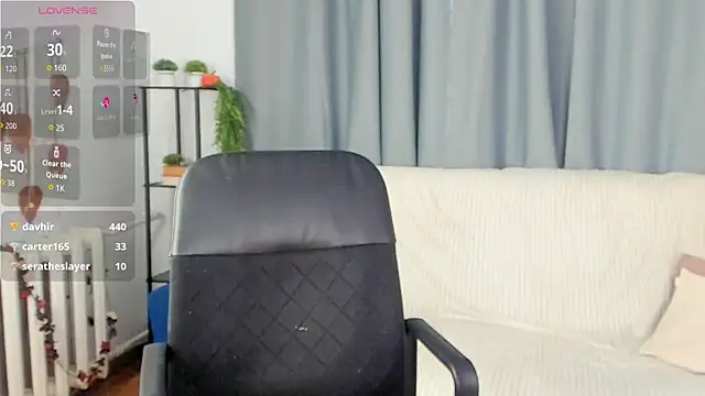 Glitch_Doll live