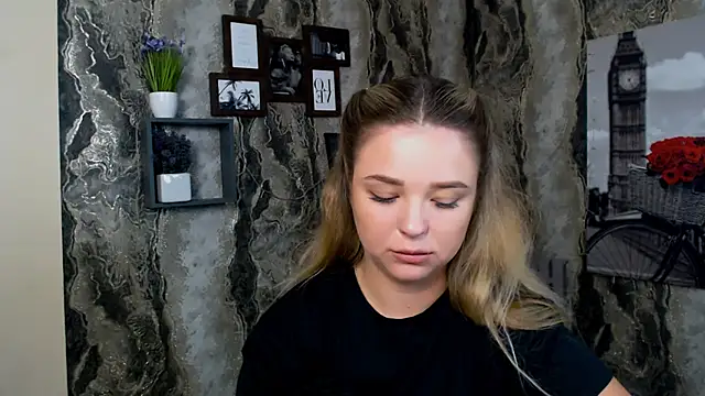 NicoleAura live