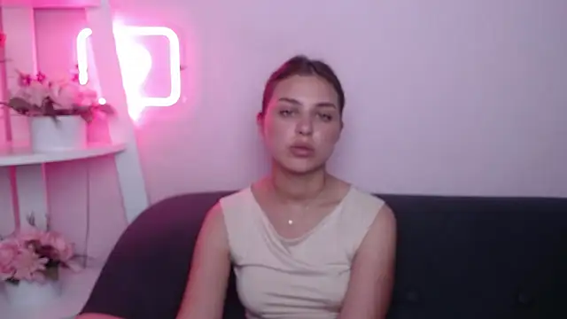 MilanaAngelAs live
