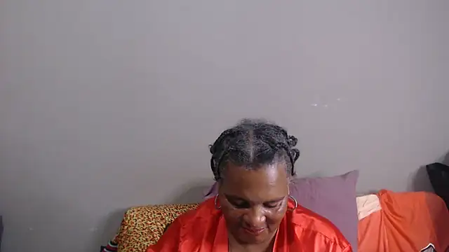 GrandBustyMelon live