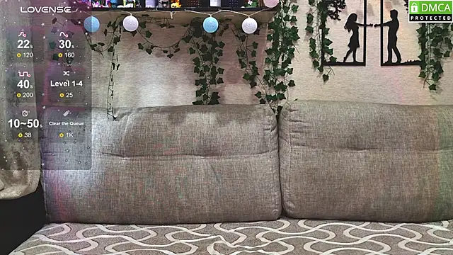 Girl_Meow18 live