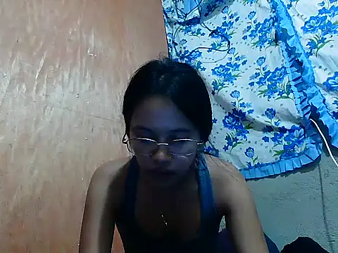 SkinnyGirl_PinayBaby live