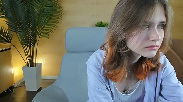 NidaSween live