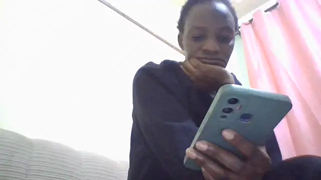 Savannah_Leex live