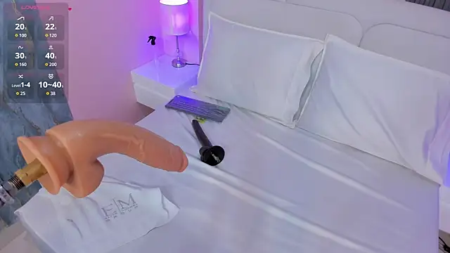 lia_sucker live