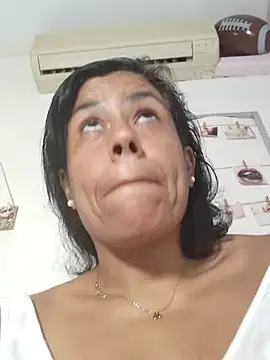 Molly_newman6 live