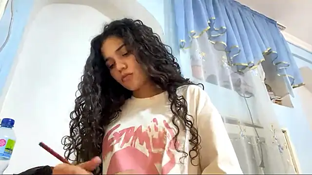 RitaPerry live
